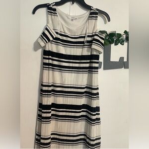 Women’s size 14 P studio one dress